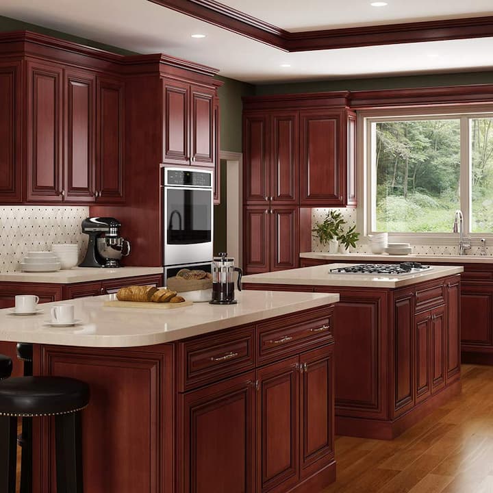 What Are Different Types of Solid Wood Kitchen Cabinets?